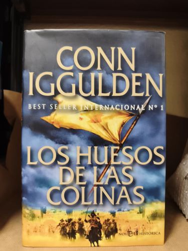 LOS HUESOS DE LAS COLINAS.